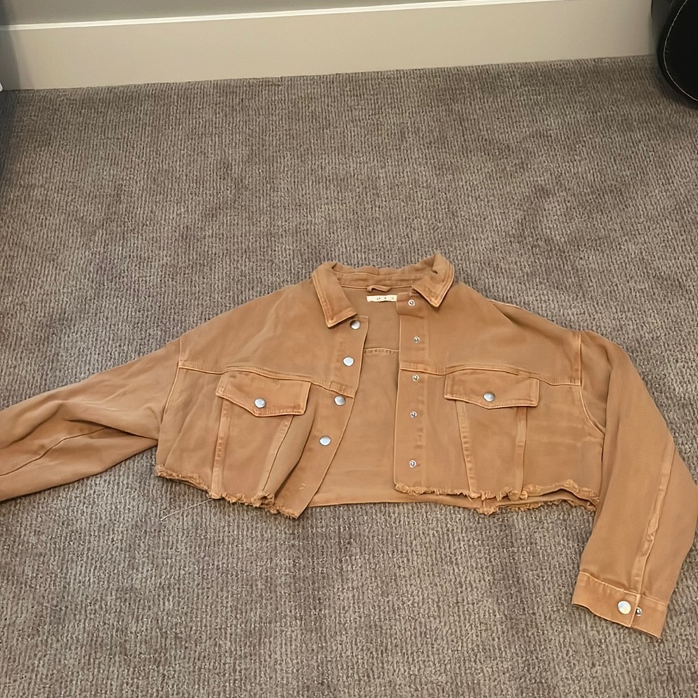 Cropped jacket